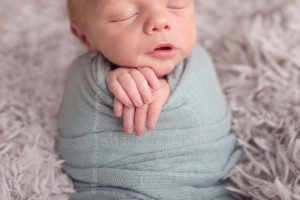 Best Newborn Photographers kansas city
