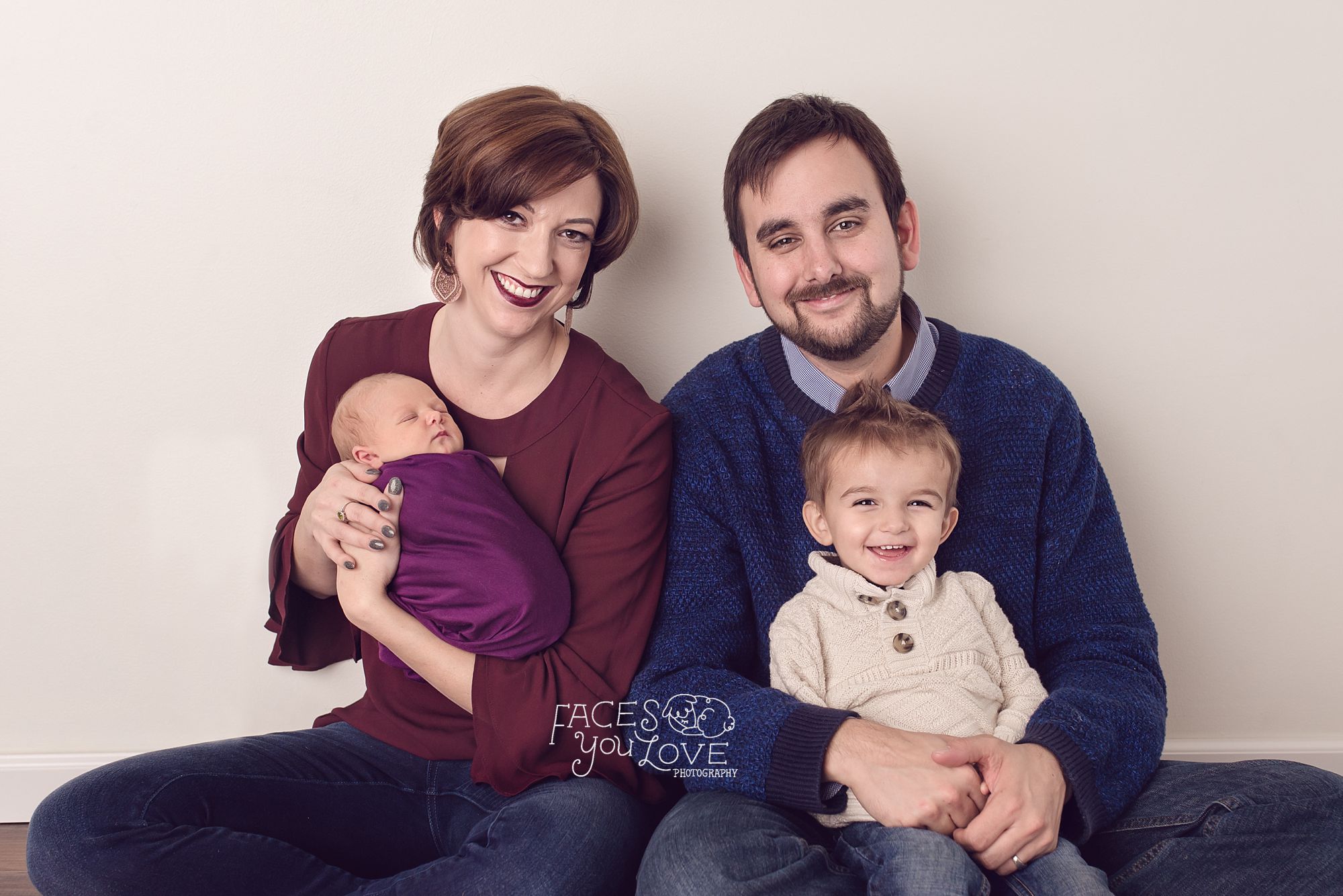 Newborn Photographers Kansas City