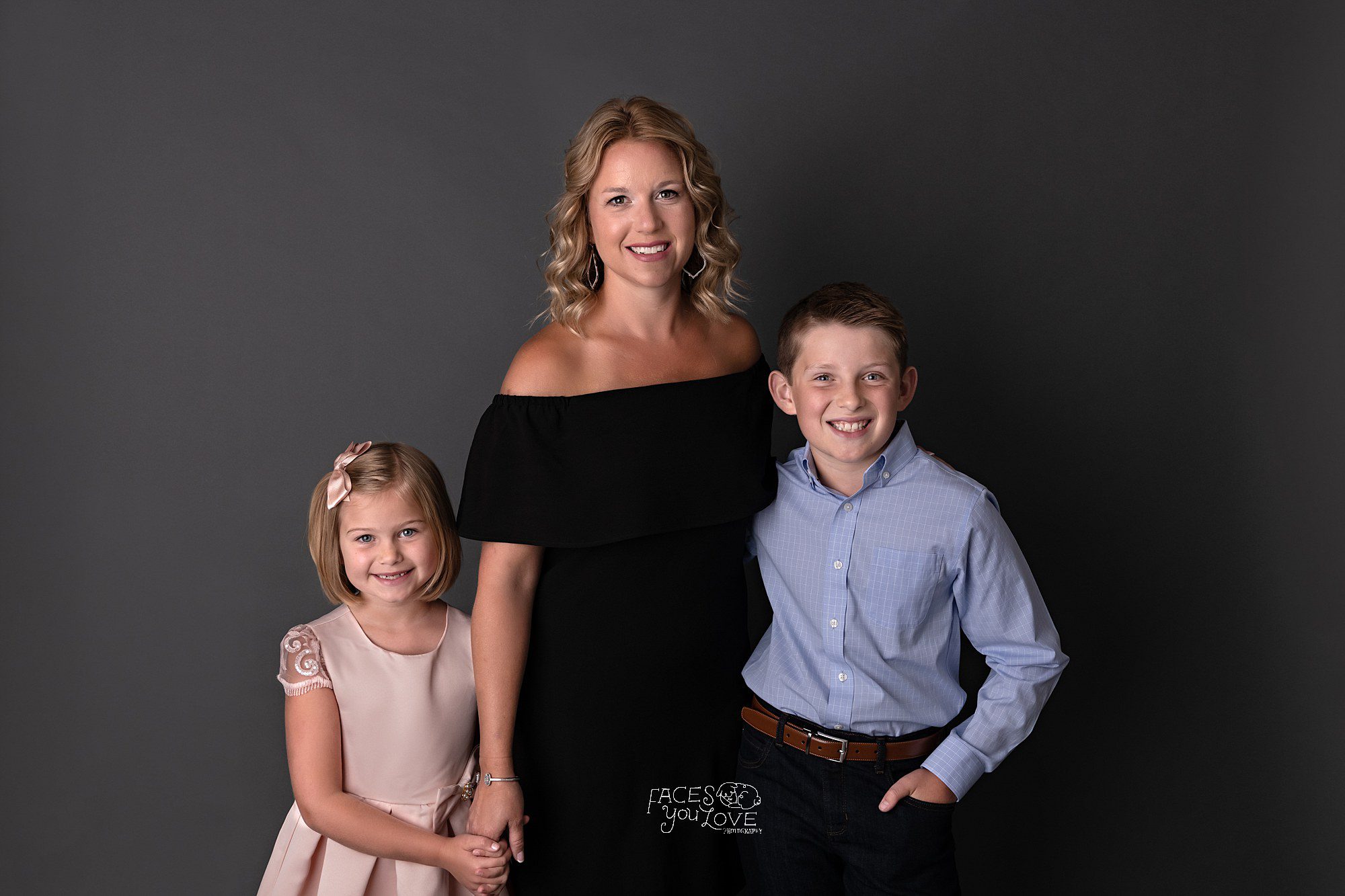 mother and children, semi formal portrait, dressy portrait, kansas city family photographer
